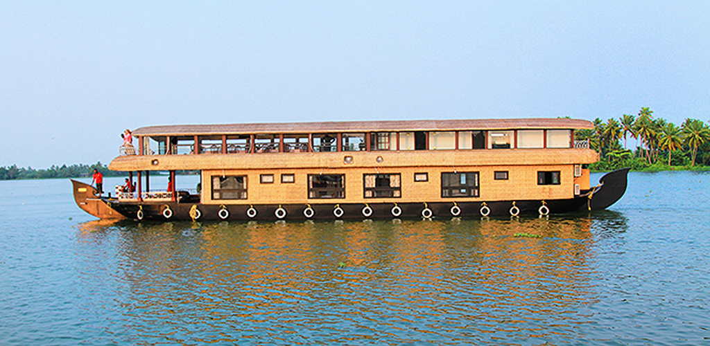 conference-houseboat
